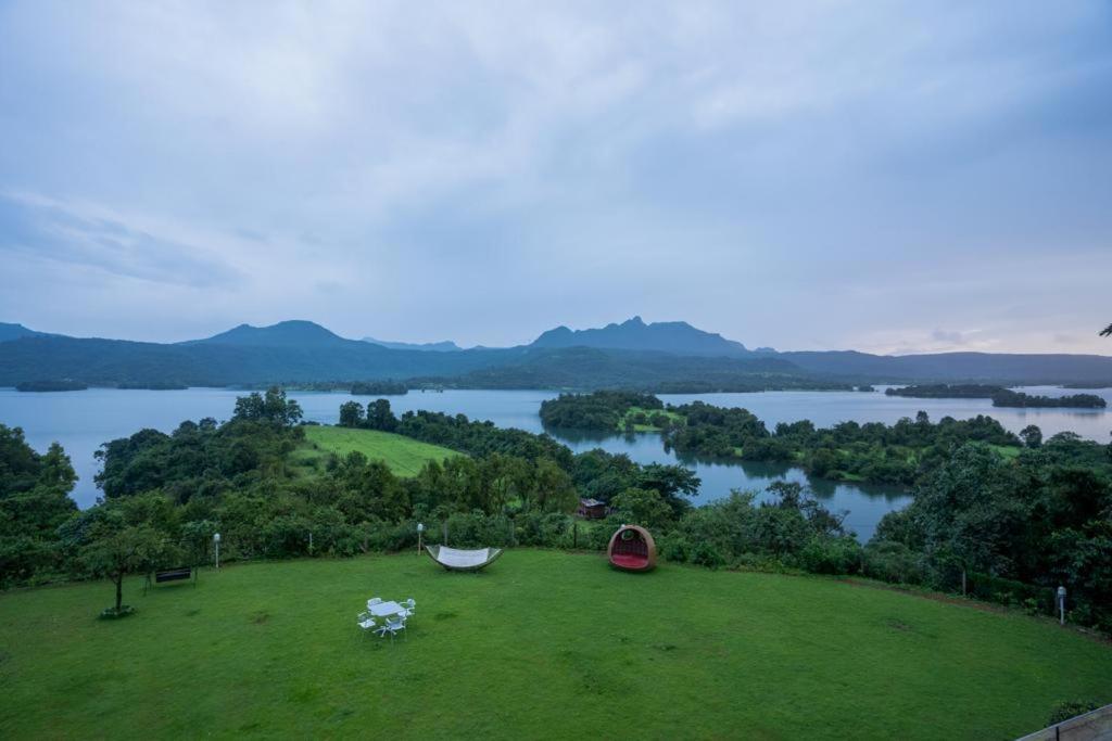 Pawna By Hangout Villas Lonavala Bagian luar foto