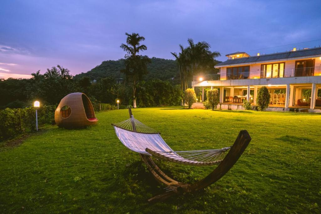 Pawna By Hangout Villas Lonavala Bagian luar foto